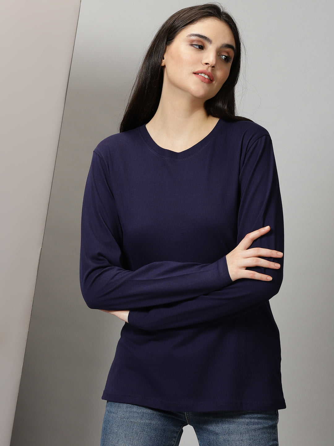 women's navy blue crewneck full sleeve