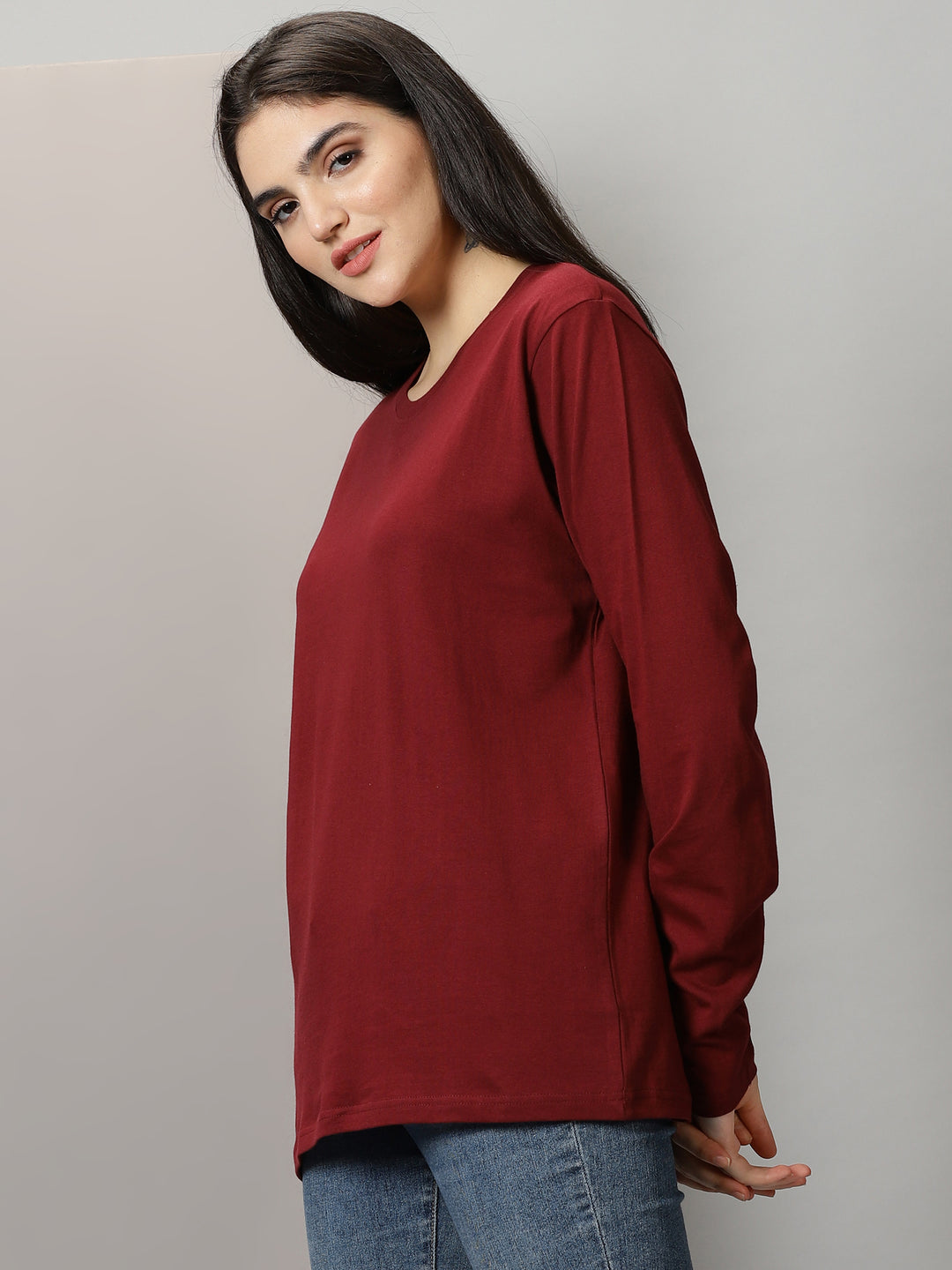 women's maroon crewneck full sleeve