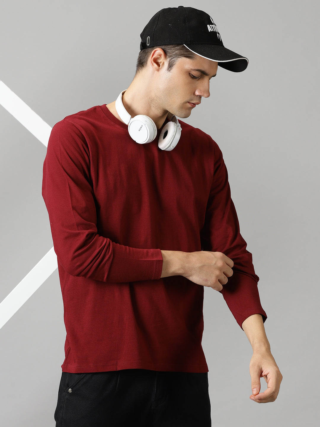 men's maroon crewneck full sleeve