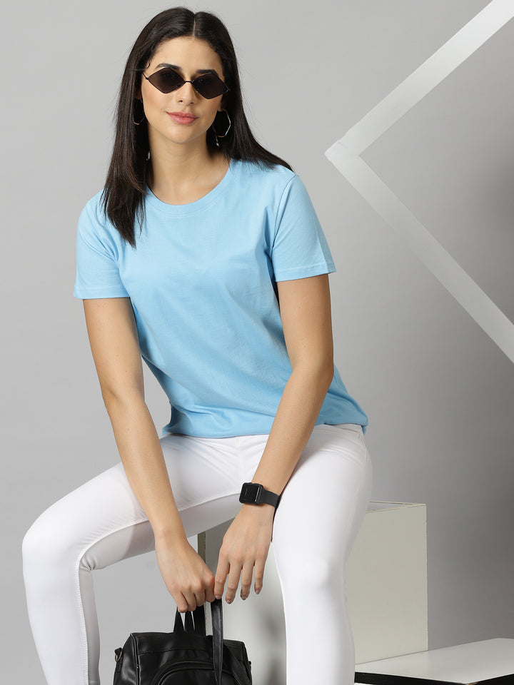 women's sky blue solid crewneck