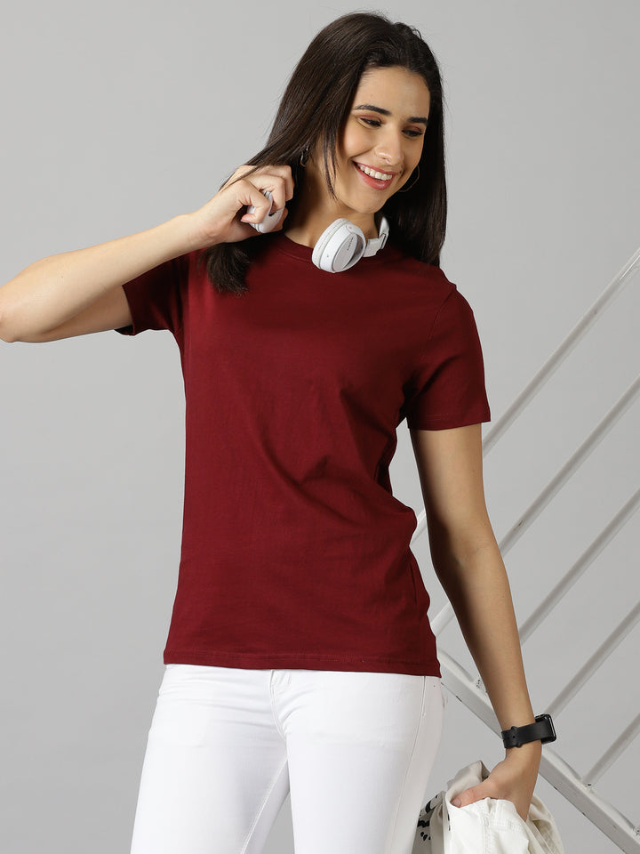 women's maroon  solid crewneck