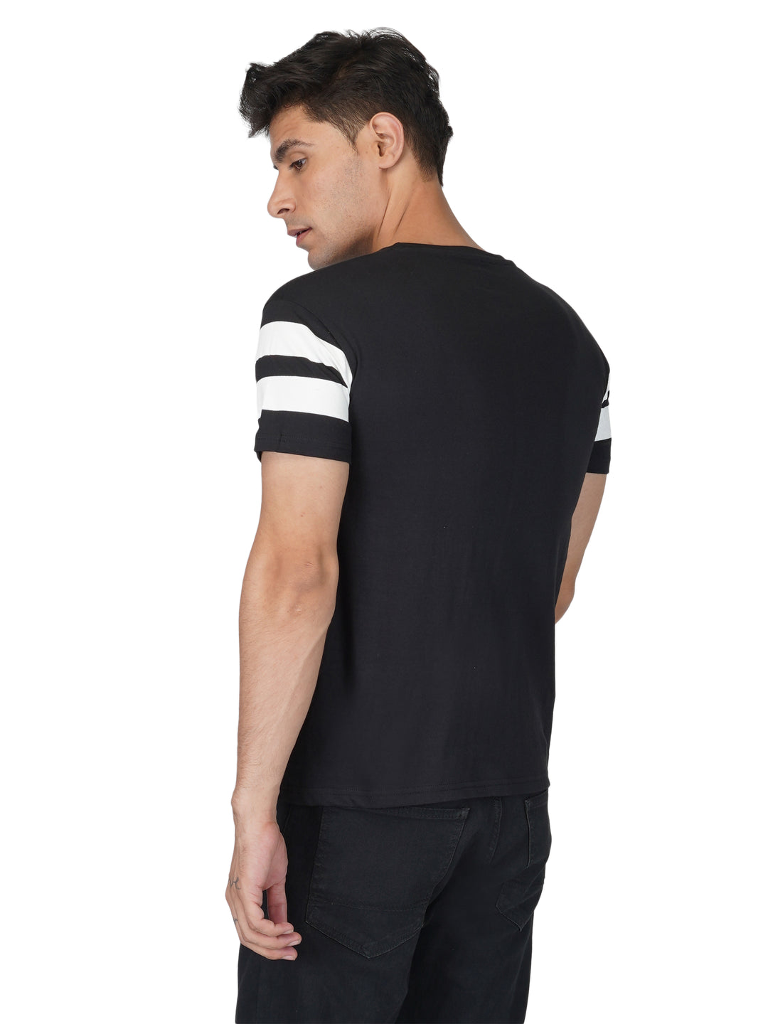 black crewneck stripes tshirt